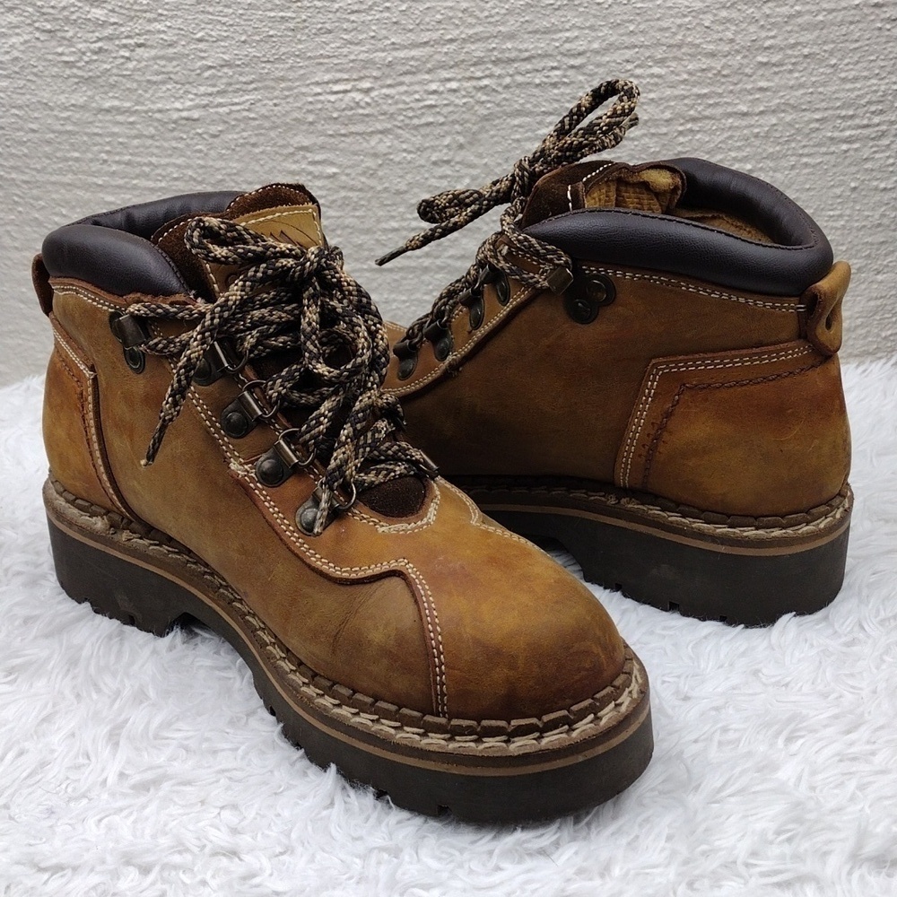 Colorado Brown Leather Round Toe Lace Up Low Rugged Heel Hiking Ankle Boot